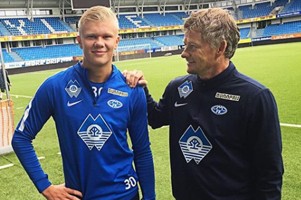 传奇！老将阿斯帕斯西甲400场里程碑之夜送助攻斩皇马（里程碑之夜！阿斯帕斯西甲第400场送助攻，助队击败皇马）